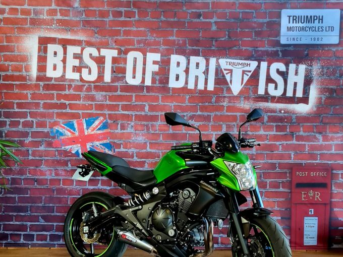 KAWASAKI ER-6 (47.5CV) 4