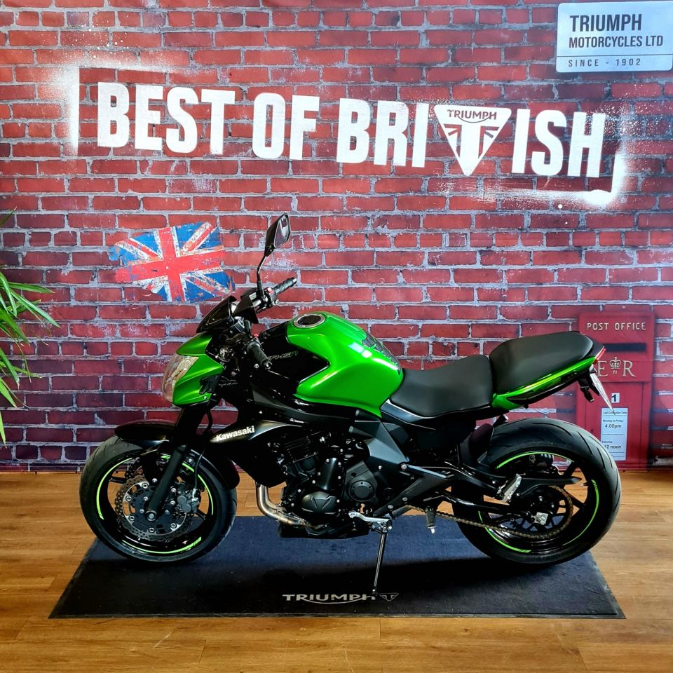 KAWASAKI ER-6 (47.5CV) 4