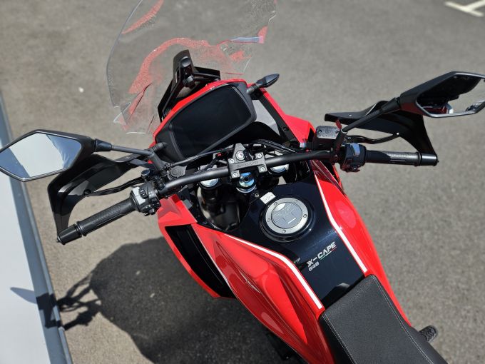 MOTO MORINI X-cape 650 4