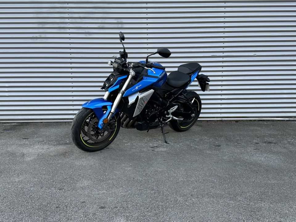 SUZUKI GSX-S 950 4