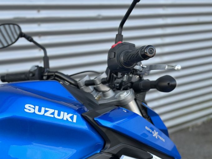SUZUKI GSX-S 950 4