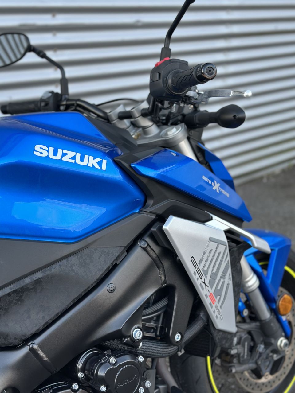 SUZUKI GSX-S 950 4