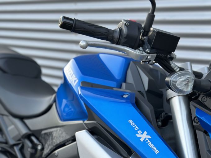 SUZUKI GSX-S 950 4