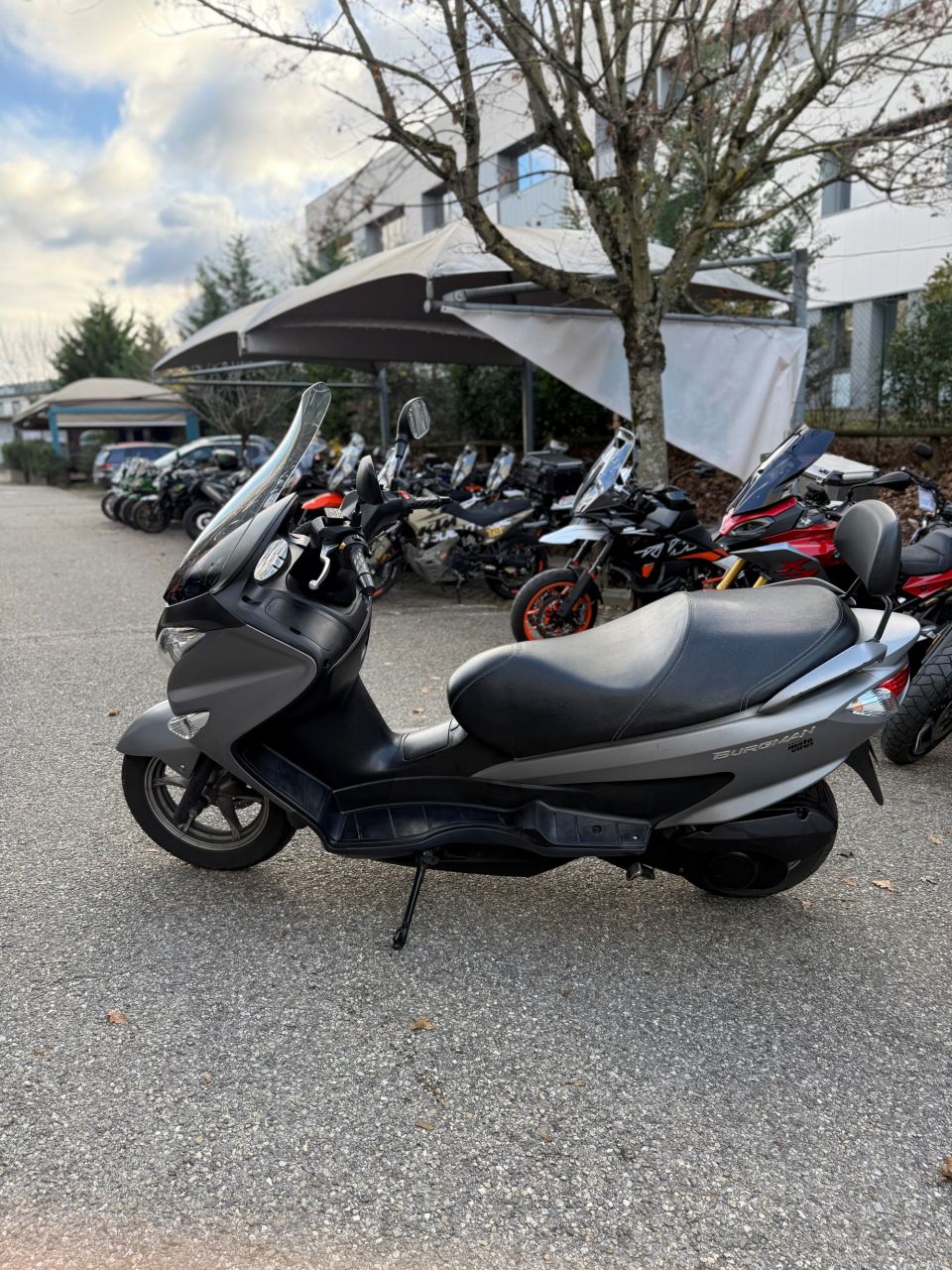 SUZUKI BURGMAN 125 4