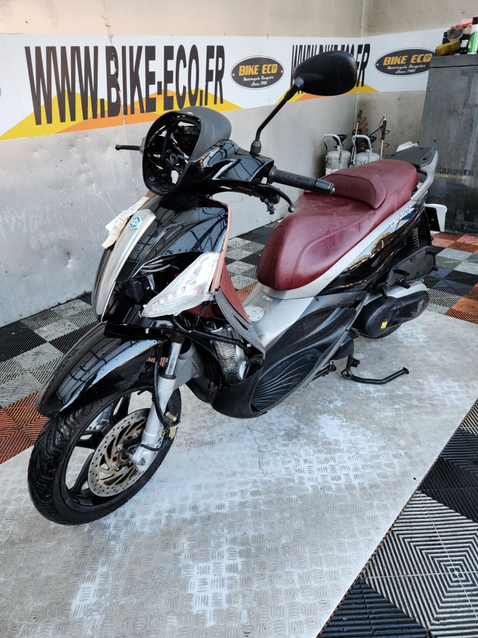 PIAGGIO BEVERLY 350 4