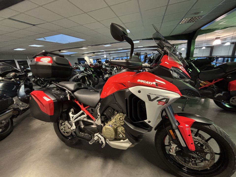 DUCATI MULTISTRADA V4 S 4