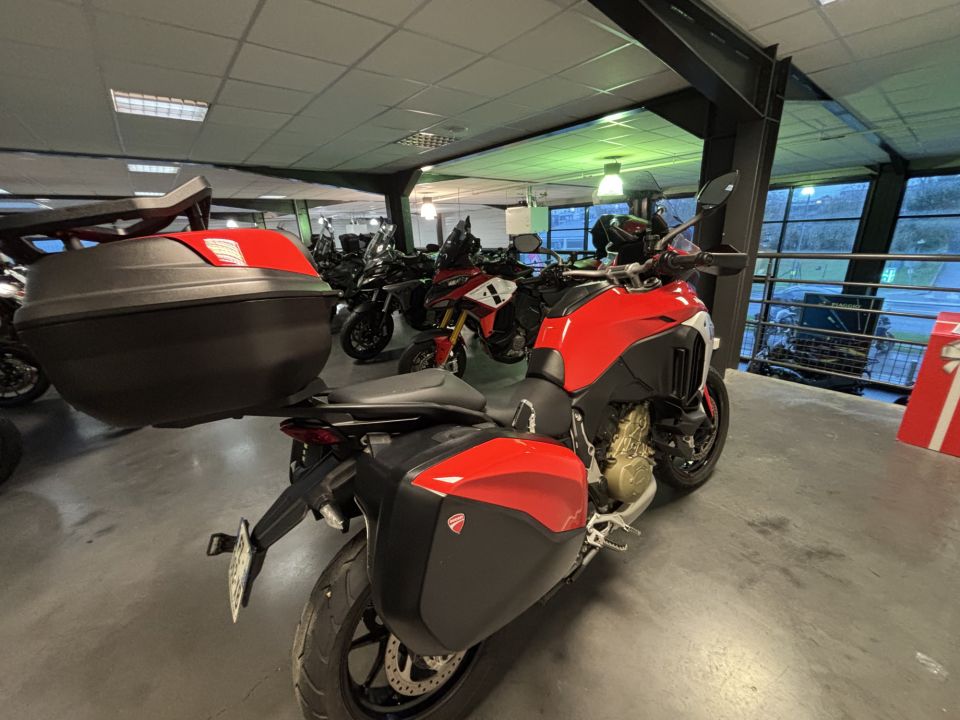 DUCATI MULTISTRADA V4 S 4