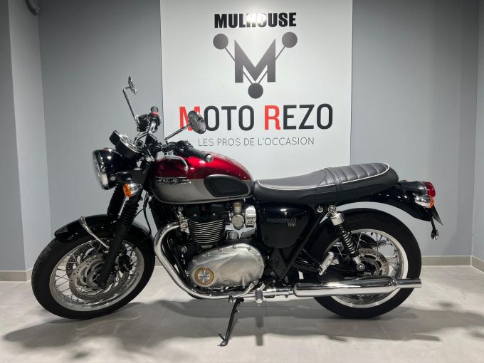 TRIUMPH BONNEVILLE T120 4