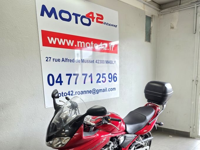 SUZUKI GSF 600 S BANDIT 4