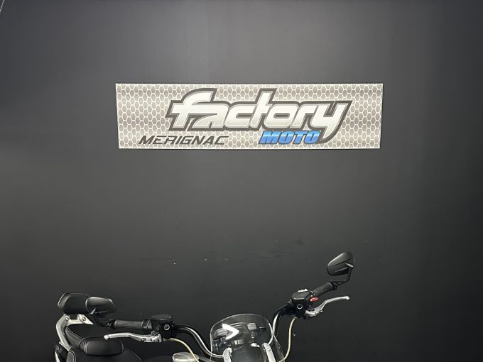 TRIUMPH ROCKET 3 GT 4
