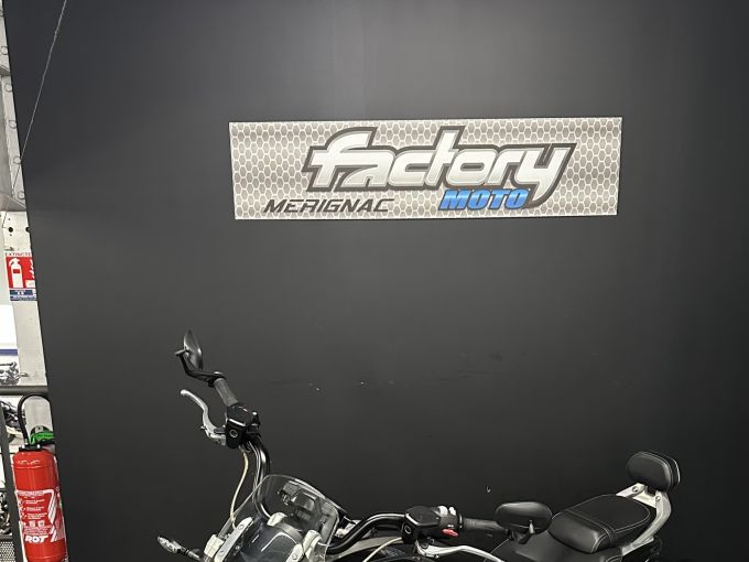 TRIUMPH ROCKET 3 GT 4