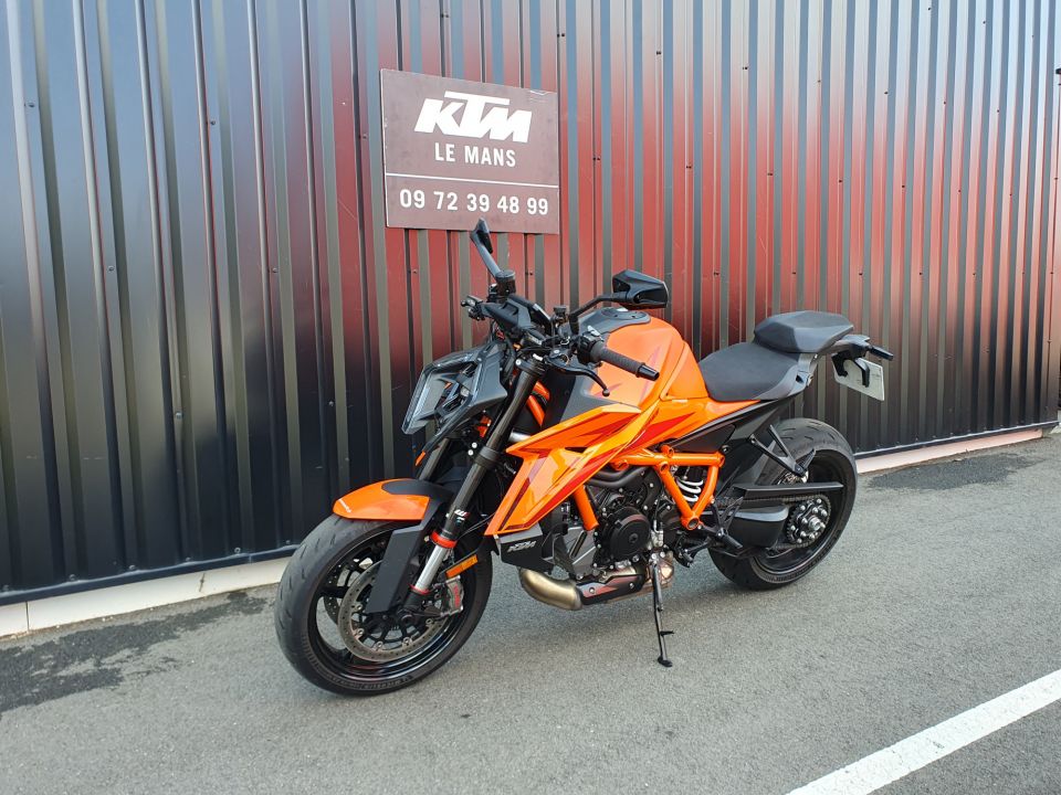 KTM 1390 SUPER DUKE R 4
