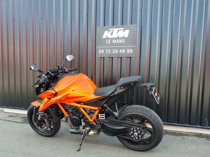 KTM 1390 SUPER DUKE R 4