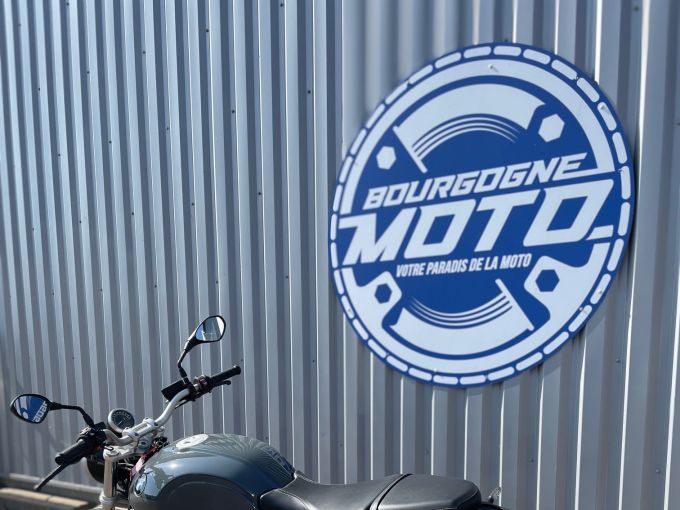 BMW R NineT PURE 4