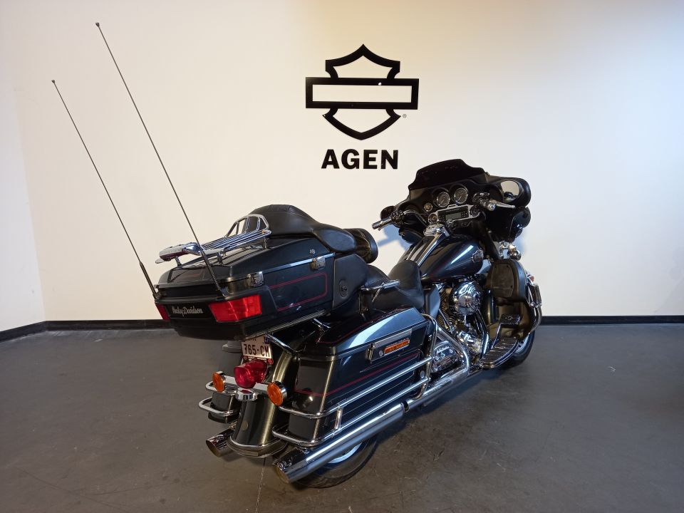 HARLEY-DAVIDSON TOURING ELECTRA GLIDE 1584 ULTRA CLASSIC 4