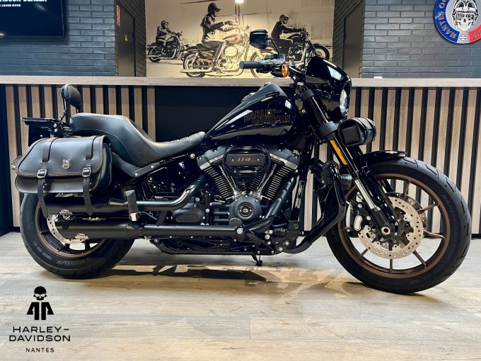 HARLEY-DAVIDSON SOFTAIL LOW RIDER 1868 S 4