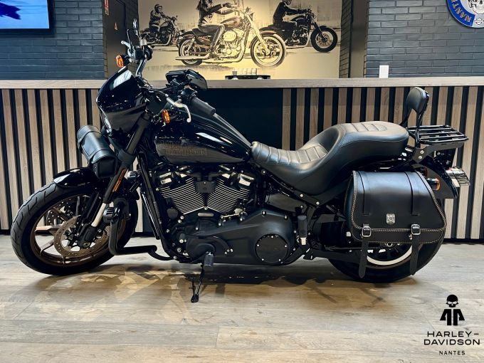 HARLEY-DAVIDSON SOFTAIL LOW RIDER 1868 S 4