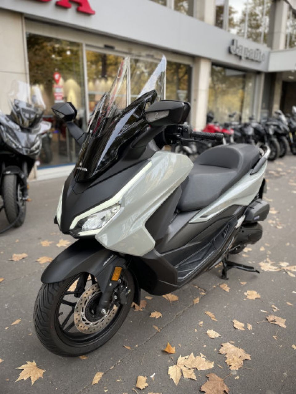 HONDA NSS FORZA 125 4