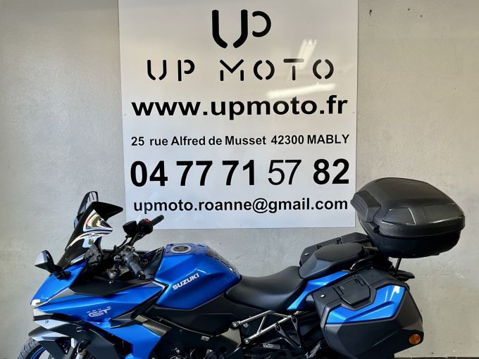 SUZUKI GSX-S 1000 GT 4