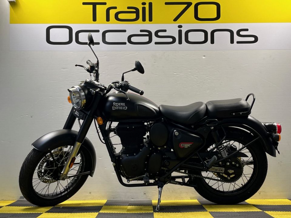 ROYAL ENFIELD CLASSIC 4