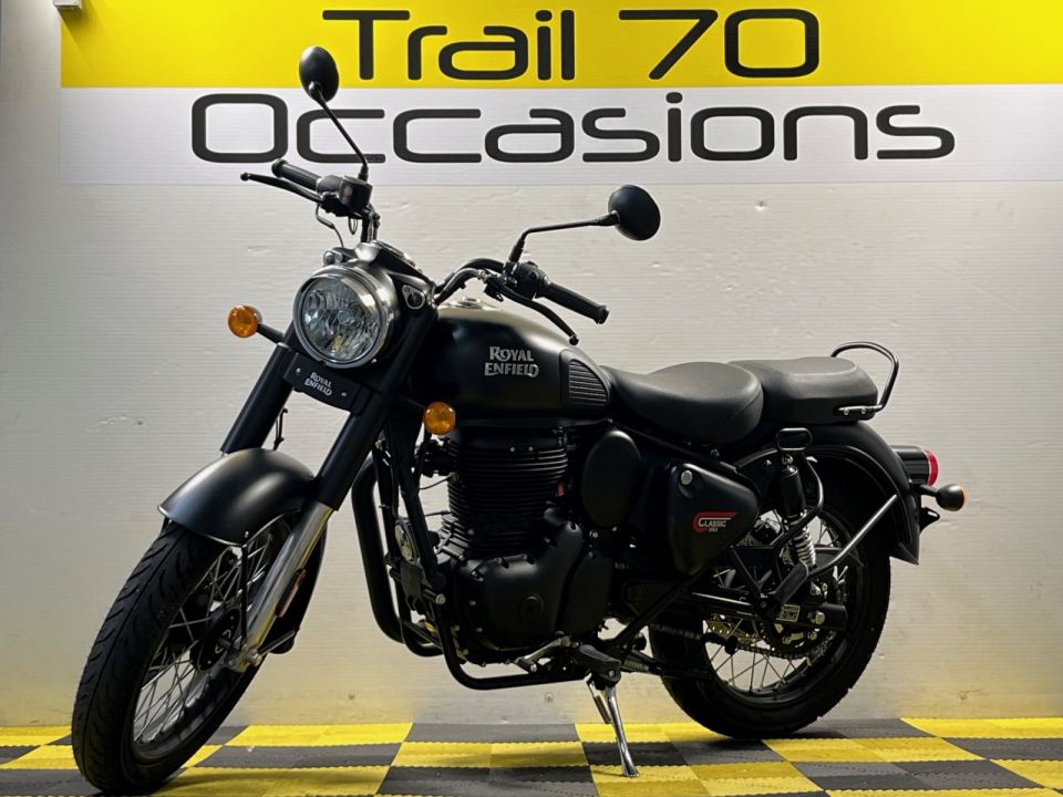 ROYAL ENFIELD CLASSIC 4