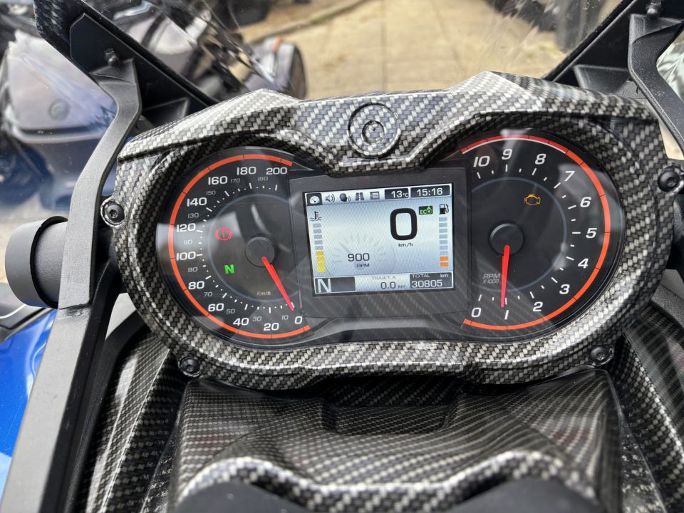 CAN-AM SPYDER F3-S 4