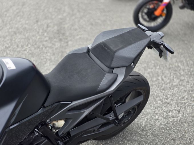 KTM 990 DUKE 4
