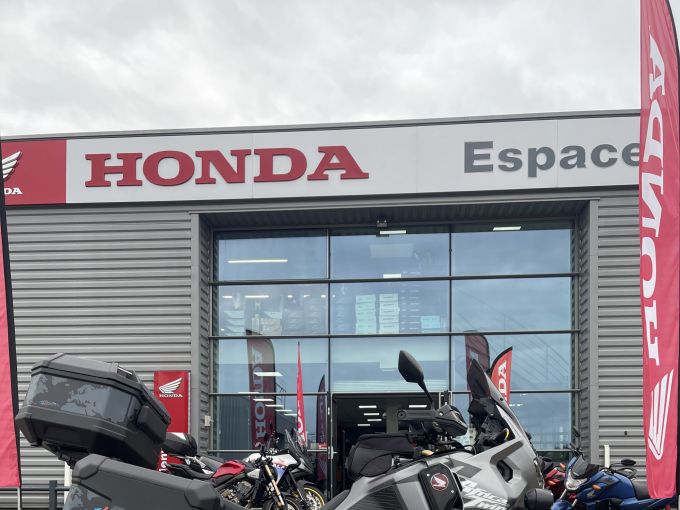 HONDA AFRICA TWIN CRF1100L ADVENTURE SPORTS 4