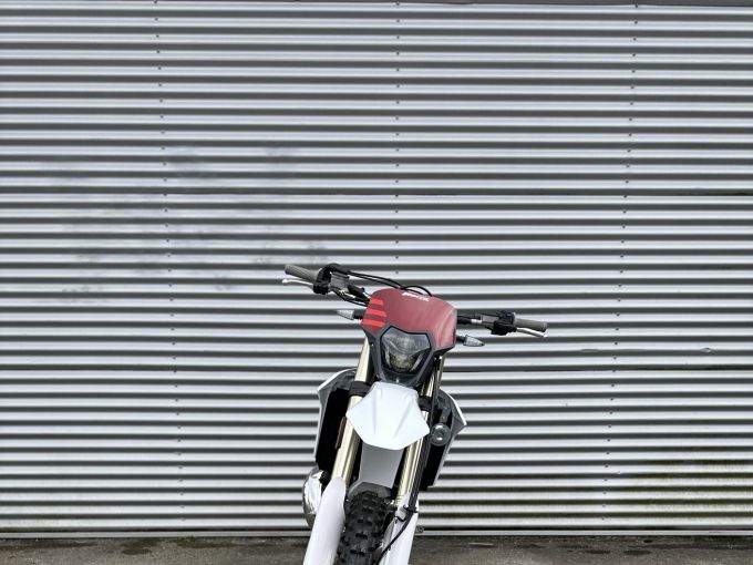 FANTIC xe 300 4