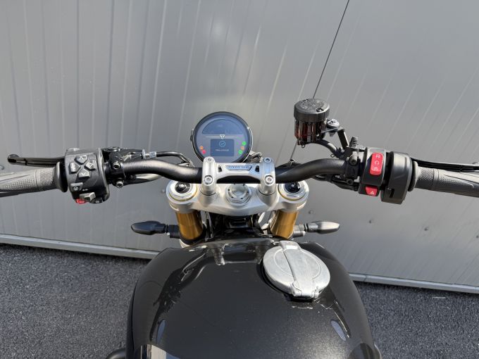 TRIUMPH SPEED TWIN 1200 4
