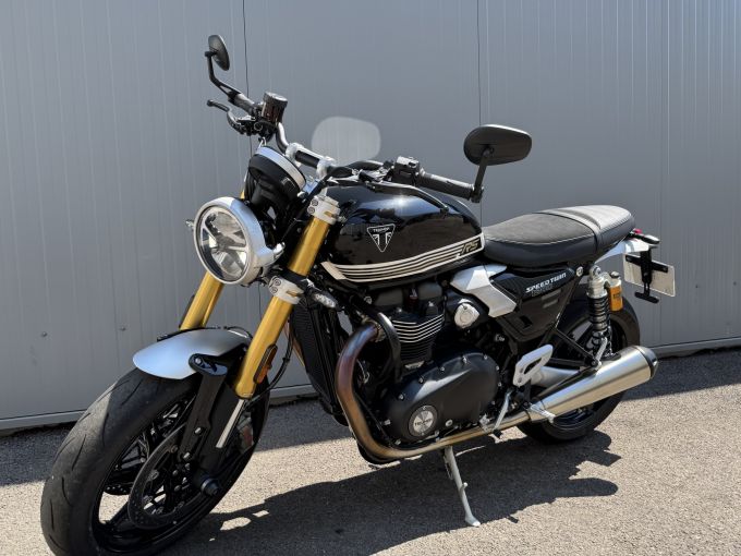 TRIUMPH SPEED TWIN 1200 4