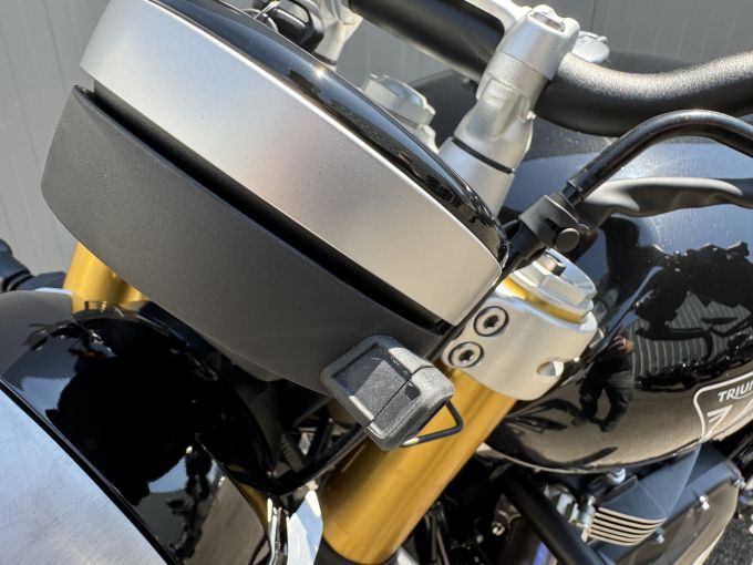 TRIUMPH SPEED TWIN 1200 4