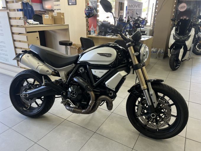 DUCATI SCRAMBLER 4