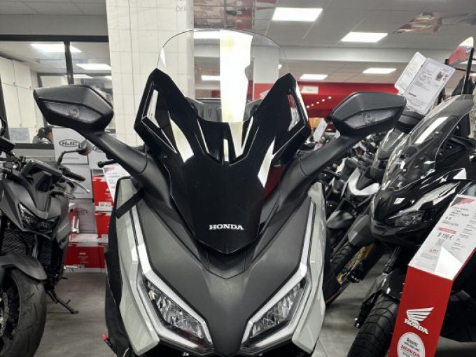 HONDA FORZA 125 ABS 4