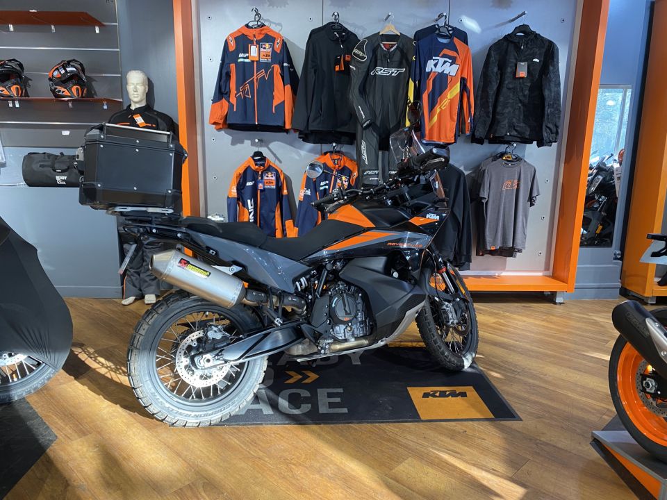 KTM 890 ADVENTURE 4