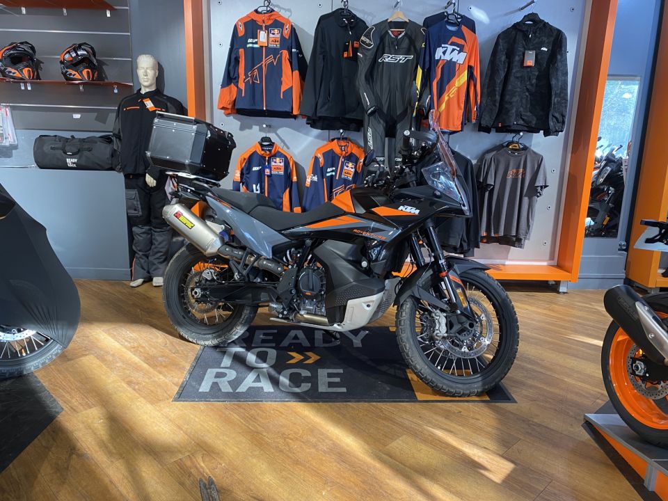 KTM 890 ADVENTURE 4