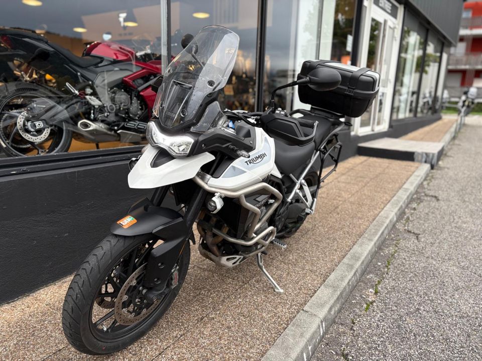 TRIUMPH Tiger 900 GT PRO 4