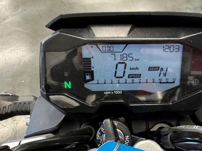 BMW G 310 R 4