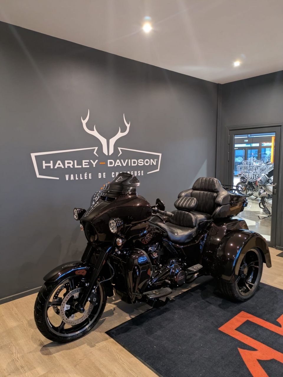 HARLEY-DAVIDSON TRIKE TRI GLIDE 1923 CVO 4