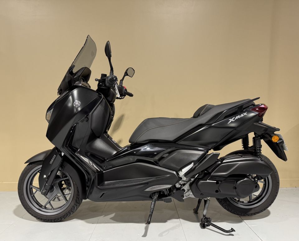 YAMAHA XMAX 125 TECH MAX 4