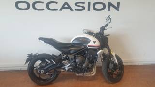 TRIUMPH TRIDENT 660 - 2022