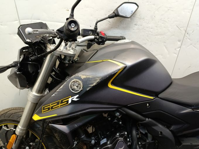 VOGE 525 R 4