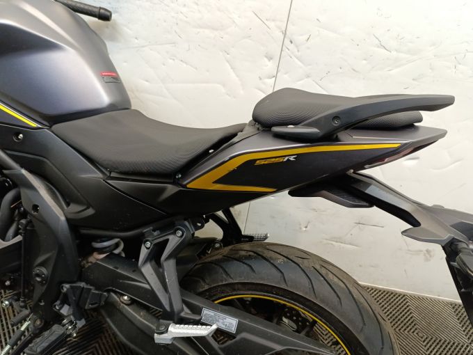 VOGE 525 R 4