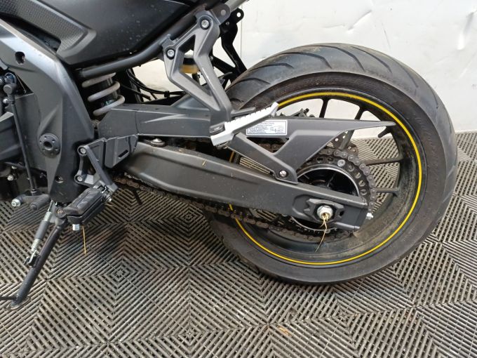 VOGE 525 R 4