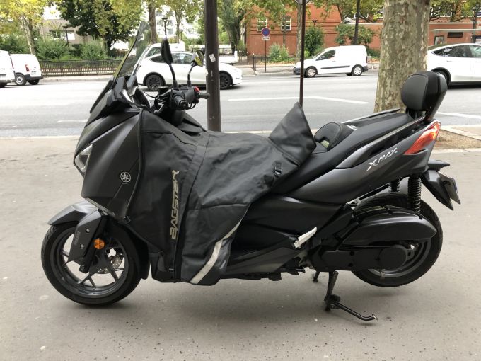 YAMAHA XMAX 125 4