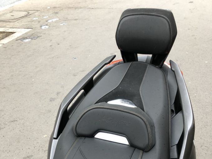 YAMAHA XMAX 125 4
