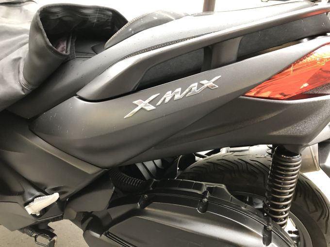 YAMAHA XMAX 125 4