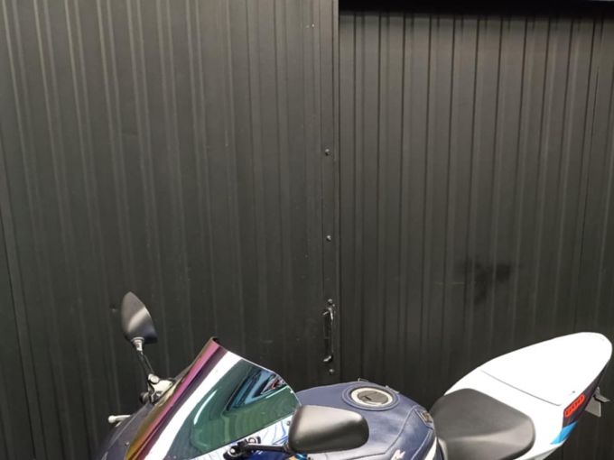 SUZUKI GSX-R 600 4