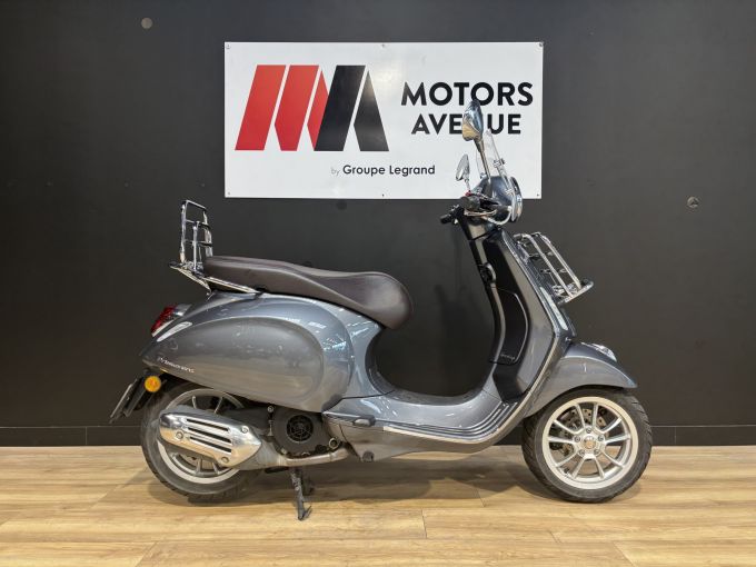 VESPA PRIMAVERA 125 4