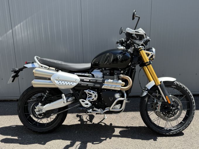 TRIUMPH SCRAMBLER 1200 XE 4